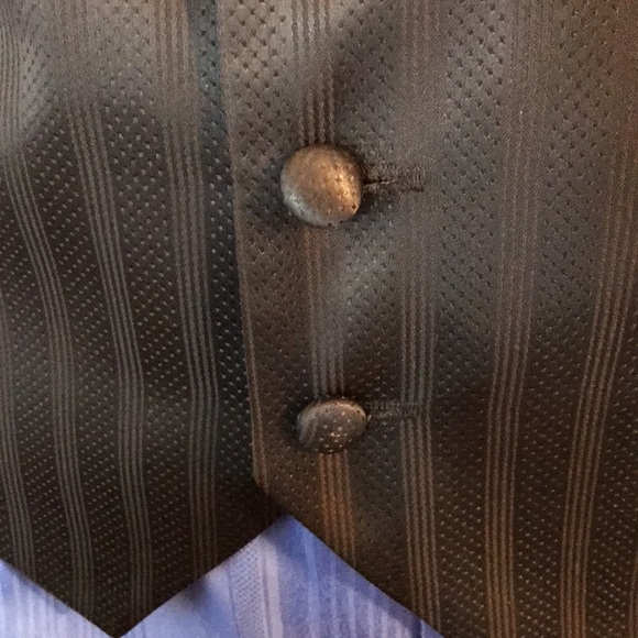 Joseph and Feiss Formal Vest - Picture 15 of 17